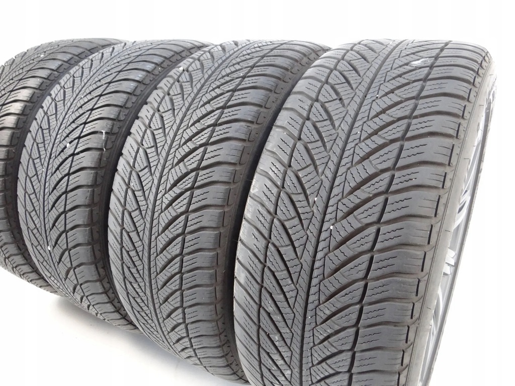 4 x JANTE BMW 5 G30 G31 6874440 8Jx18 IS30 cu anvelope Goodyear Product image