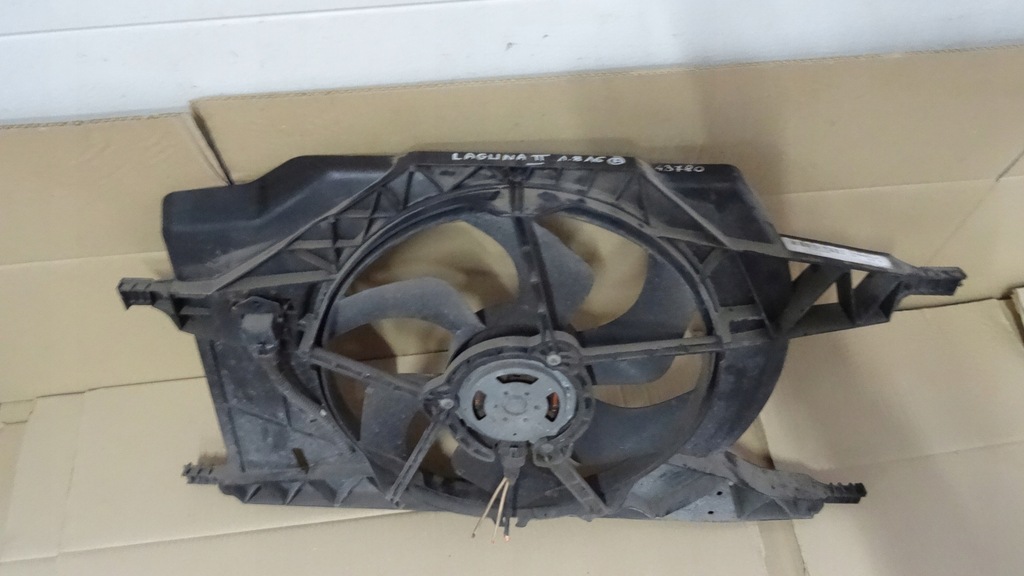 VENTILATOR RADIATOR LAGUNA II 1.8 16V 8200025635 Product image