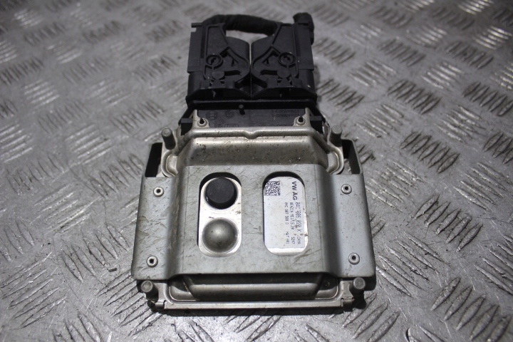 CALCULATOR MOTOR SKODA CITIGO 1.0 Product image