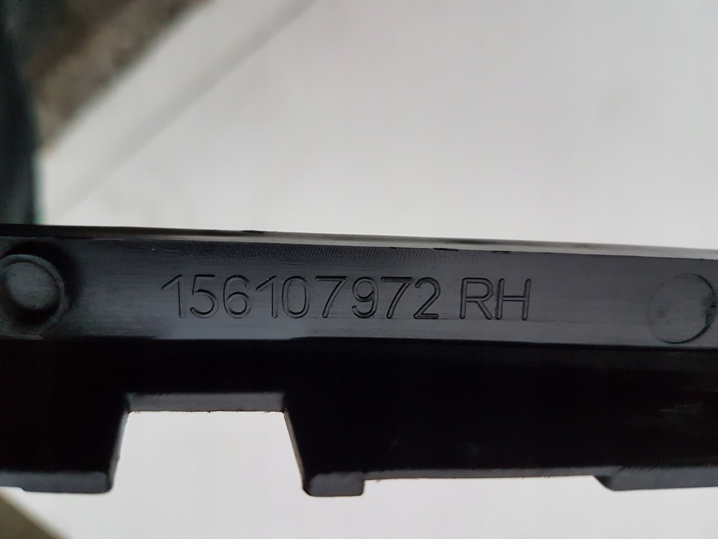 ALFA ROMEO GIULIA MANECHIN BARA DE PROTECTIE DREAPTA Product image