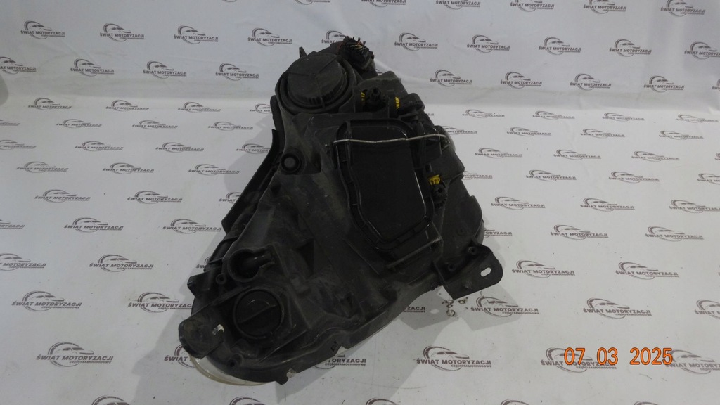 Opel Corsa D Lift 12r Lampa frontală stânga 13392707 Engleză Product image
