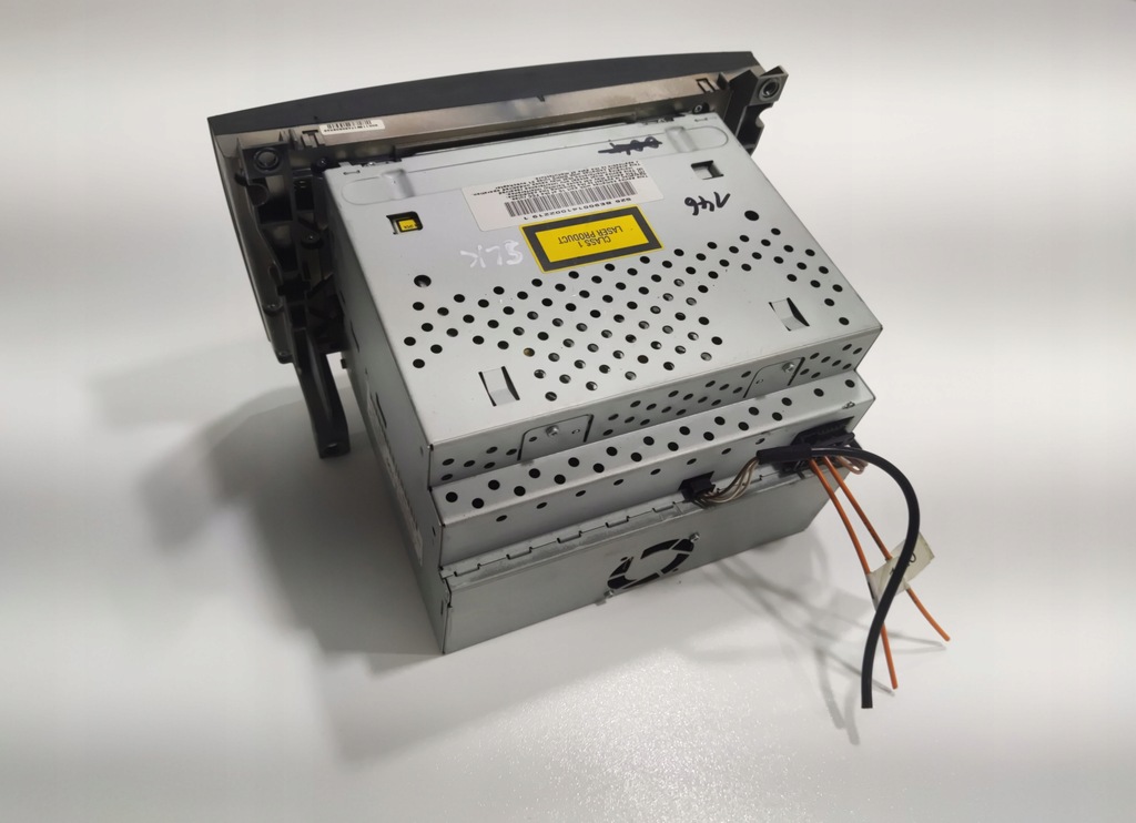 FACTORY RADIO NAVIGATION MERCEDES SLK II W171 R171 A1718202989 2004-2011 Product image