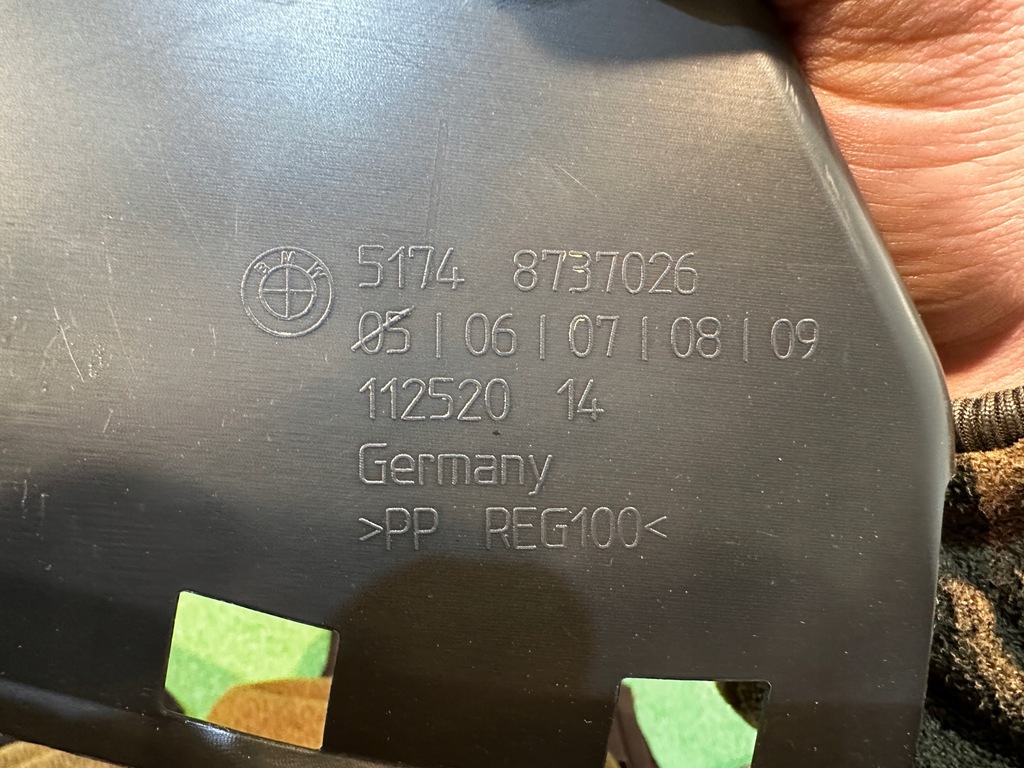 BMW IX I20 FRANEA CONDUCTĂ AER DREAPTA DISC ADMISIE RĂCIRE ​​8737026 Product image