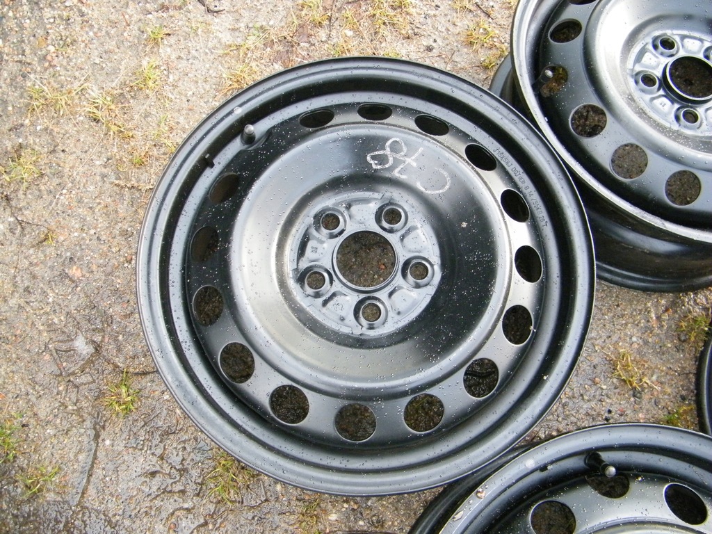 [C78] 5X100 ET45 R15 Toyota OE Verso S Product image