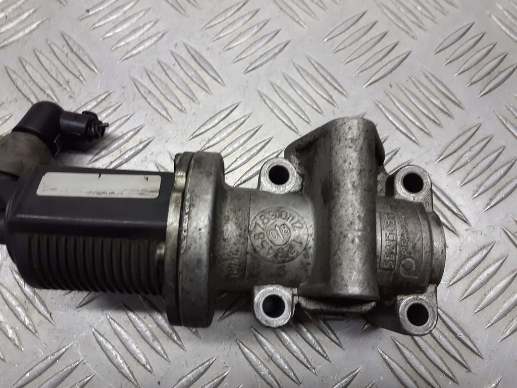 EGR Opel Vectra C 1.9 CDTI 55215031 Valva turbină Product image