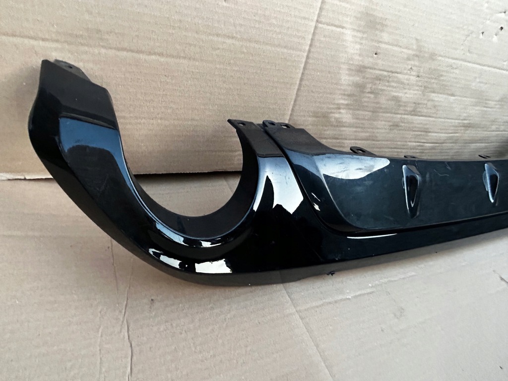 BMW X1 F48 DIFUSOR SPOILER BARĂ SPATE Product image