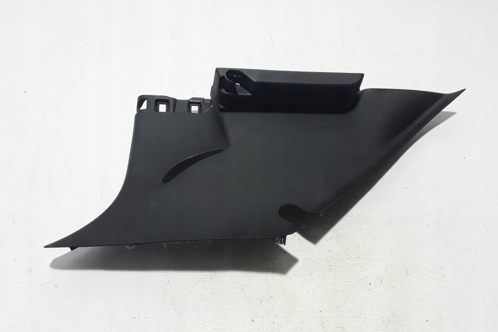 Capacul din spate stânga al Renault Twingo III (BCM_) Pilonul 769358188 2015 Product image