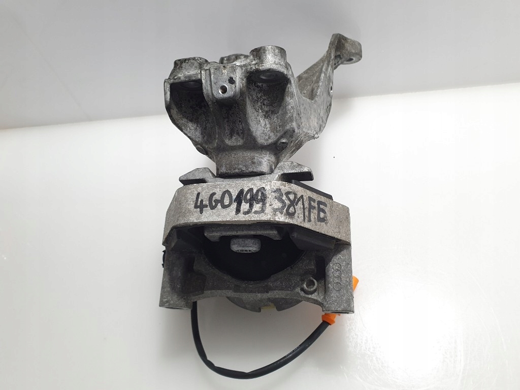 A6 C7 A7 2.0TDI CNH SUPPORT MOTOR MANUAL DREAPTA 4G0199381FE STARE EXCELENTA Product image