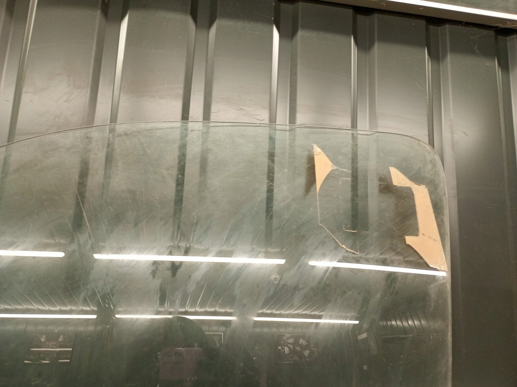 Fereastra stânga față Toyota Hiace IV 98-01R Product image