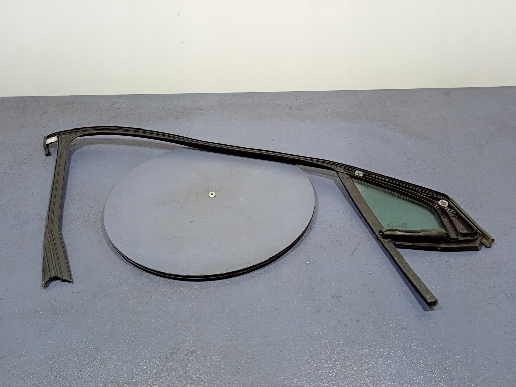 ASTRA V K CADRU FERAMĂ CADRU UȘĂ TRIANGUL FAȚĂ STÂNGA 565740102 Product image