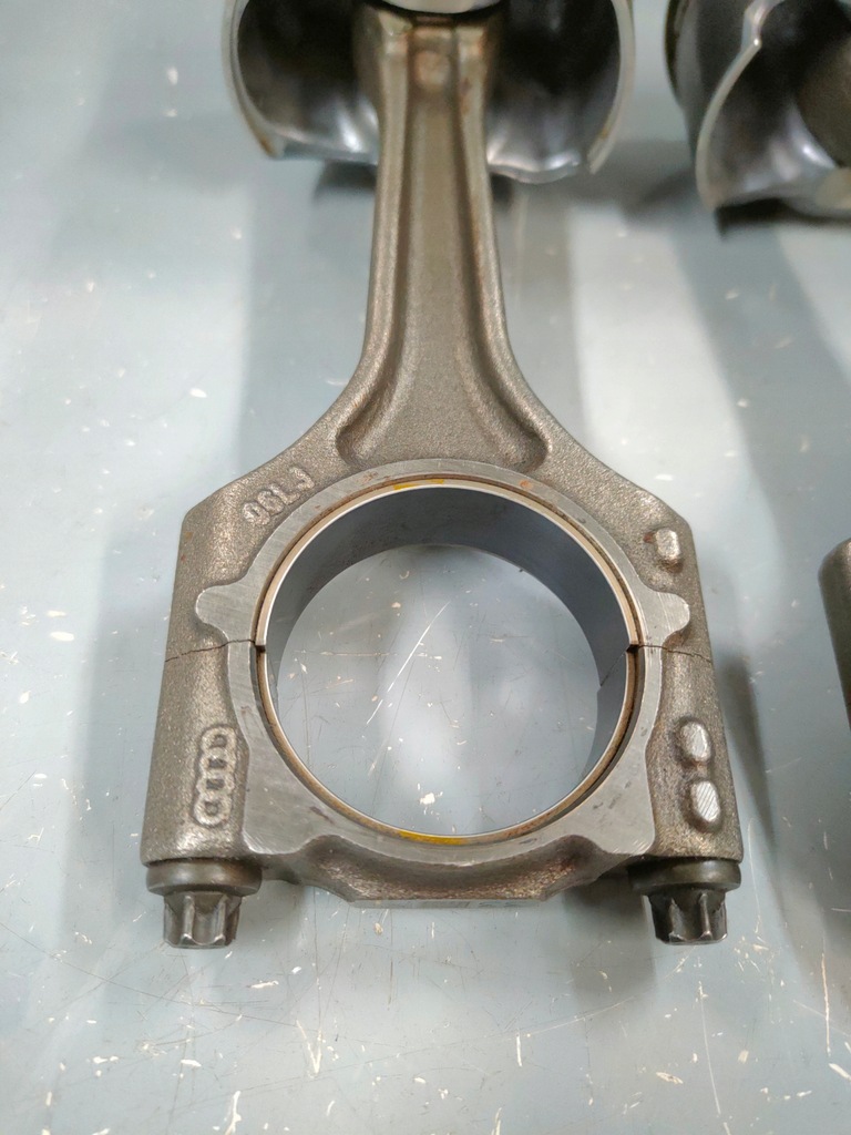 BIELLA PISTON GOLF VII GTI OCTAVIA III RS 2.0 TSI CHH 06LJ 06KAL 82.460 Product image