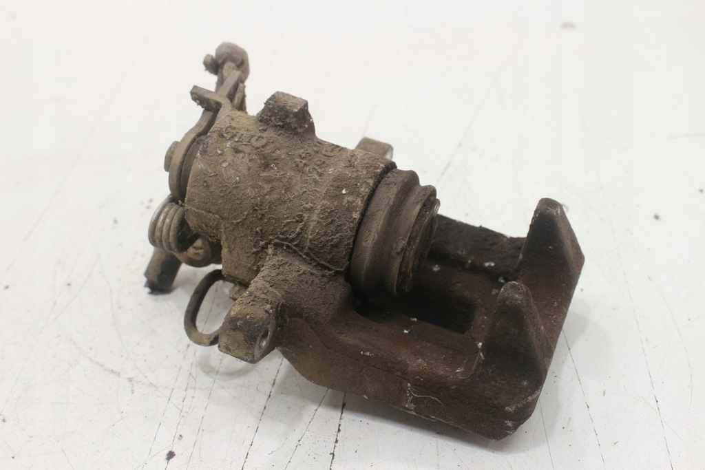 Etrier frana dreapta spate VW Golf VI Product image
