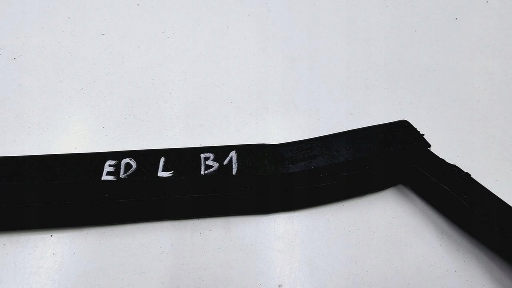 GARNITURA APARĂ SPATE STÂNGA FORD EDGE MK2 FT4B-R28125-AH Product image
