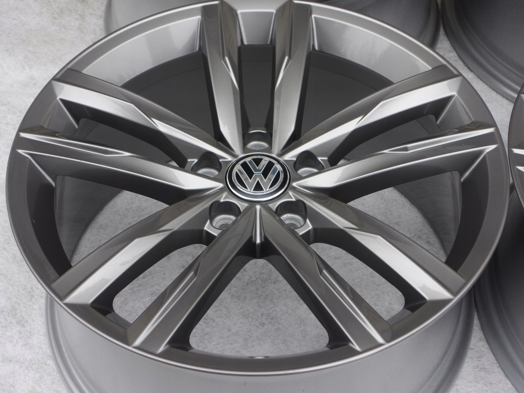 JANTE VW ARTEON PASSAT B8 LIFT TIGUAN 18' DARTFORD Product image