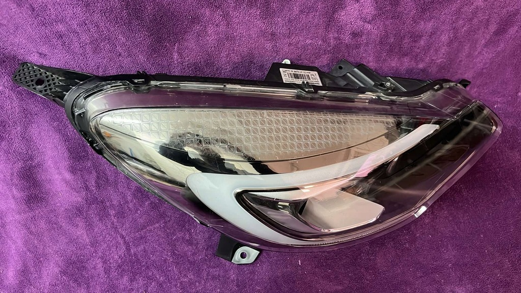 LAMPA CITROEN DS3 LIFT XENON LED PRAWA 9808065080 Product image