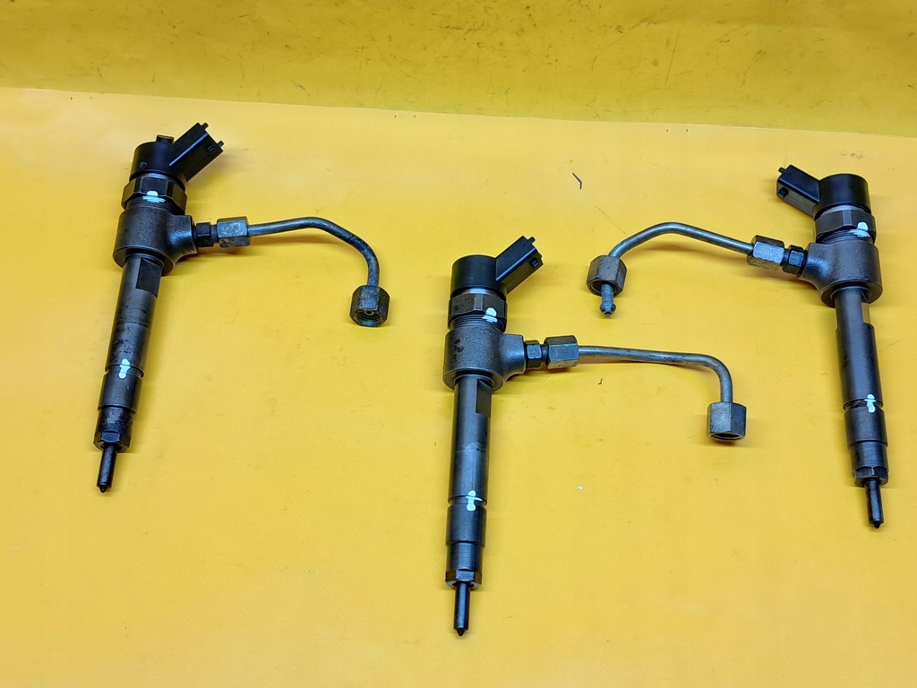 INJECTOR ALFA ROMEO 156 1.9JTD 0445110002 3BUC Product image