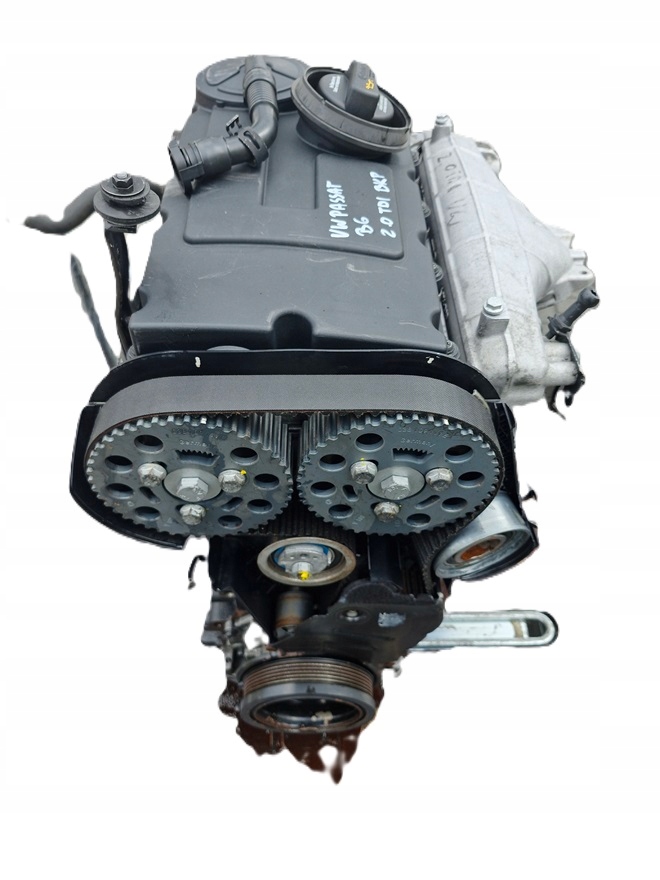 MOTOR VW PASSAT B6 2.0 TDI MOTOR FUPEI BKP + INJECTOARE Product image