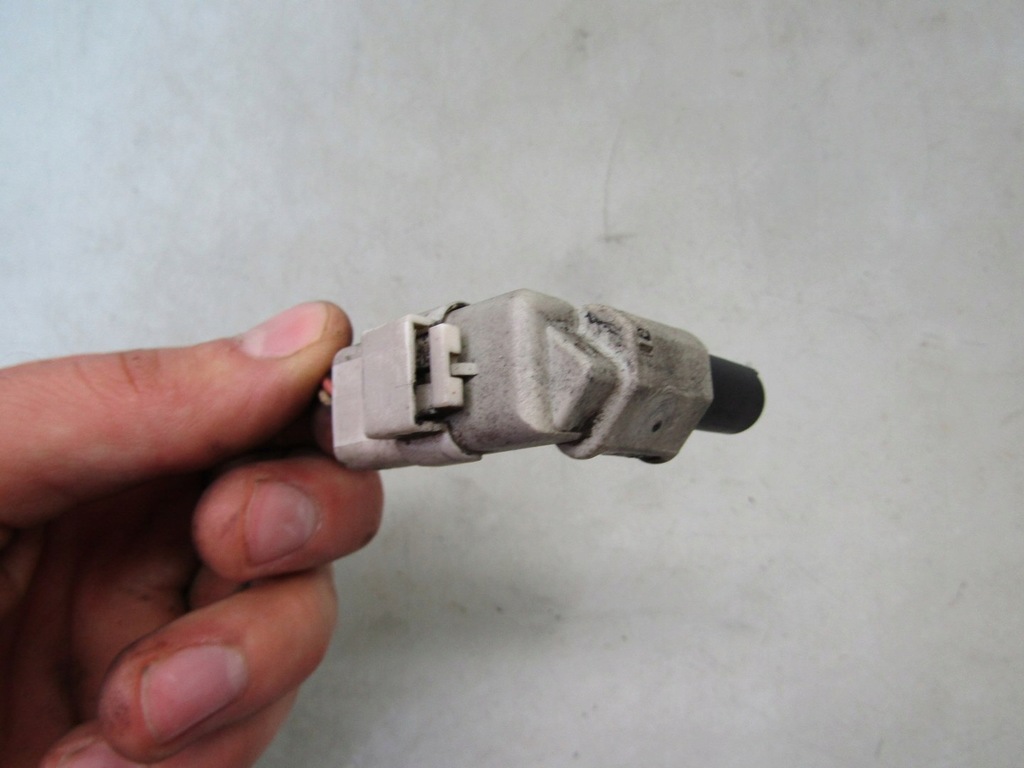 406 2.0 HDI 99R SENSOR DE POZIȚIE ARBORE CU CAME 9628559980 96 285 599 80 Product image