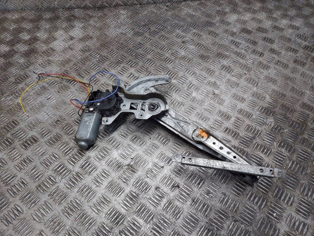 Legaj Legare Lefle Front Honda Civic VI HB 5D Engleză Product image