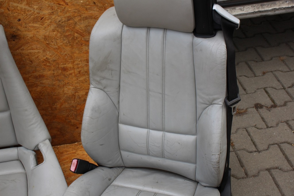 Scaune canapea BMW e46 cabrio, sport din piele usoara, scaune sport incalzite electric Product image