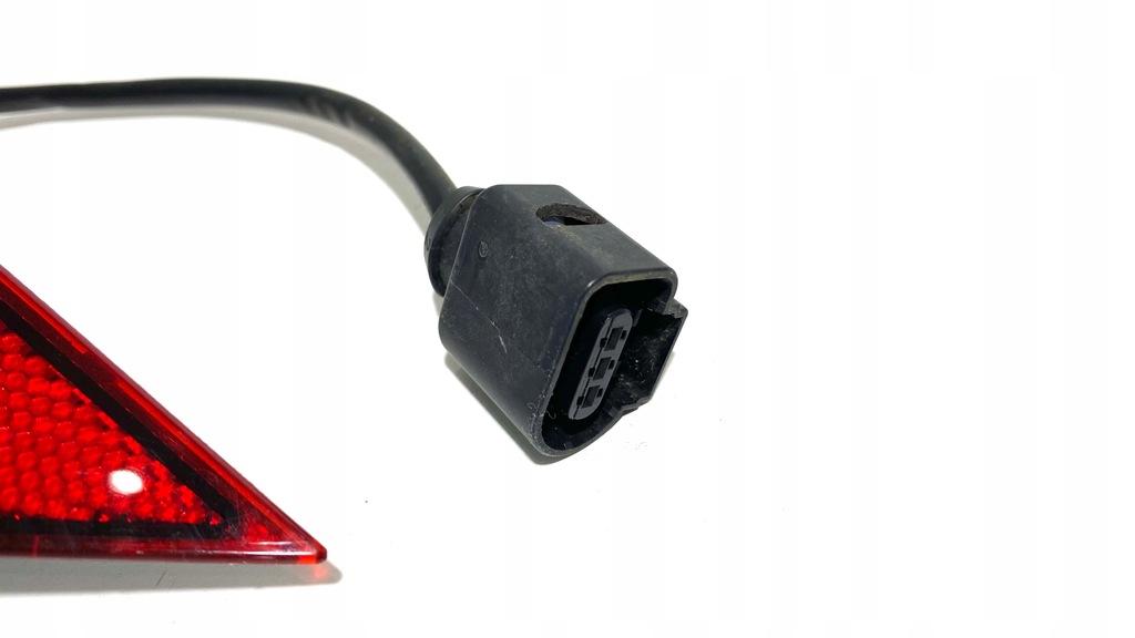 REFLECTOR BARĂ SPATE VW T-CROSS 2GM945701 STÂNGA Product image
