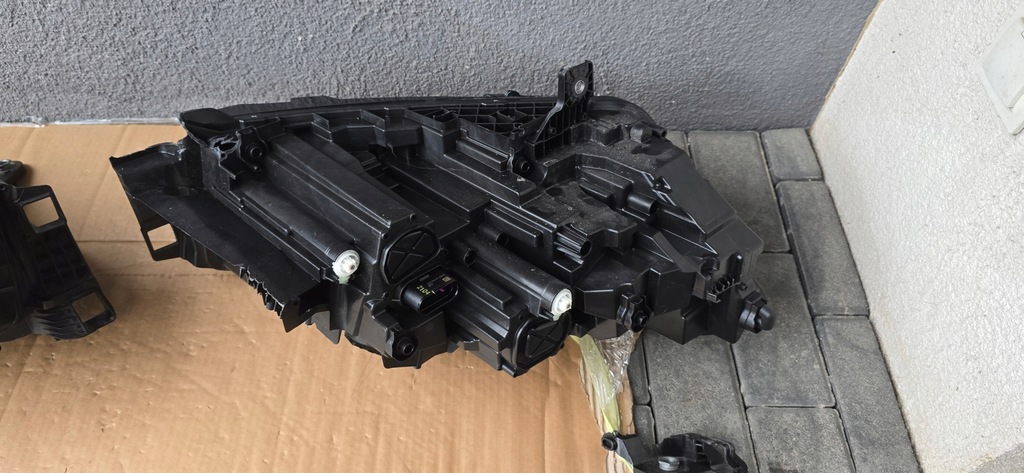 LAMPA VOLVO V40 DREAPTA LED 31677019 Product image