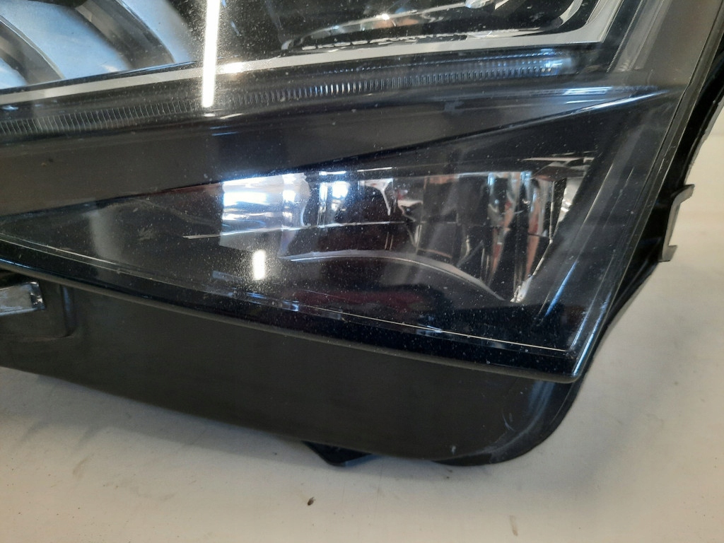 FAUR SKODA SUPERB III LIFT FULL LED LAMPĂ FAȚĂ STANGA 1150.203.0000 Product image