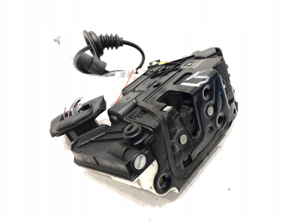 BLOCARE UȘĂ SPATE STÂNGA SKODA RAPID Hatchback 5E0839015 Product image