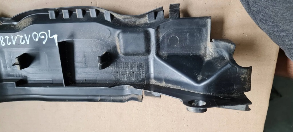 S6 C7 4G LIFT AIR VOLANT FATA DREAPTA 4.0 TFSI 4G0121284AH S7 Product image