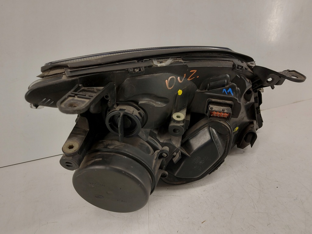 Far Opel Vectra C Signum GTS Xenon 02-05, lampa fata stanga Product image