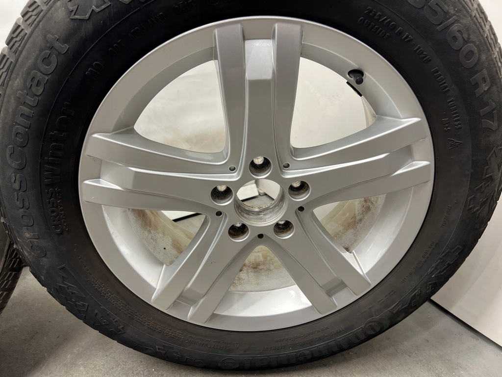 MERCEDES GLK GLC ML ROȚI JANTE 17'' ANVELOPE IARNĂ 235/60/17R A2044015502 Product image