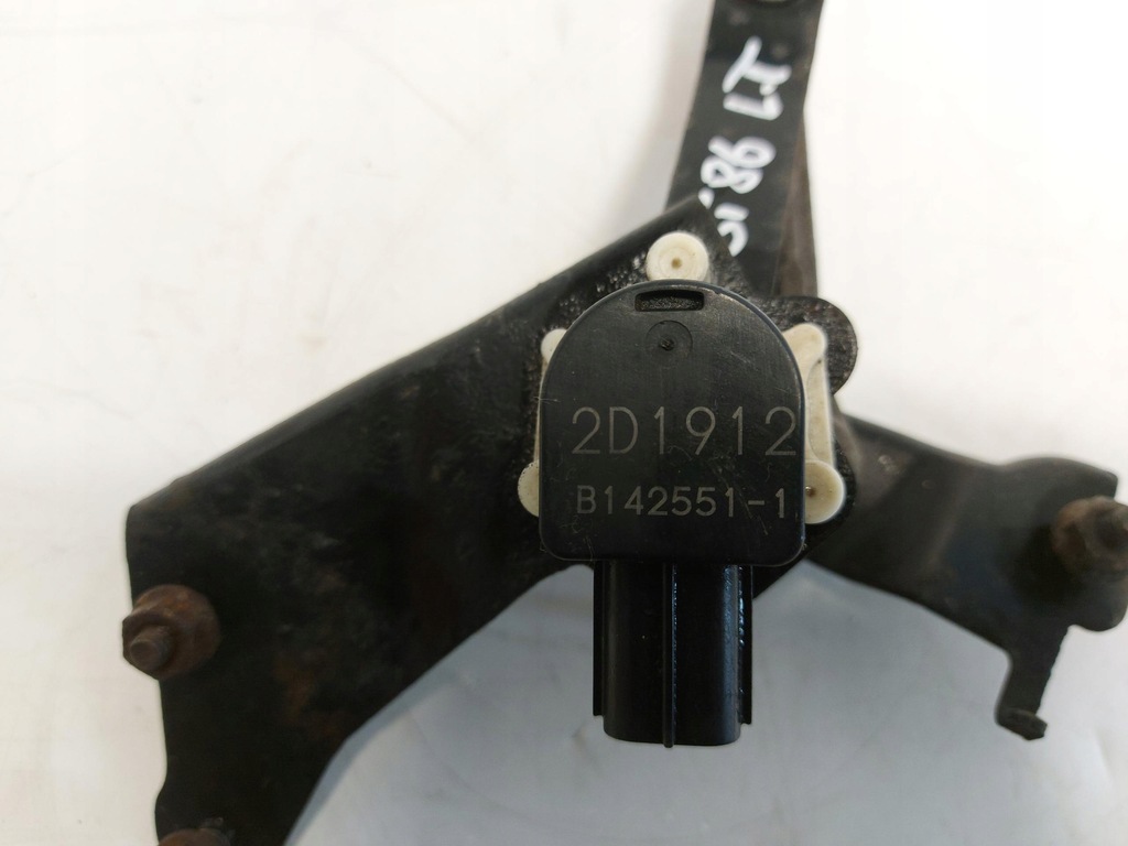 Toyota GT86 Subaru BRZ Senzor de nivelare a luminii spate stânga 2D1912 Product image