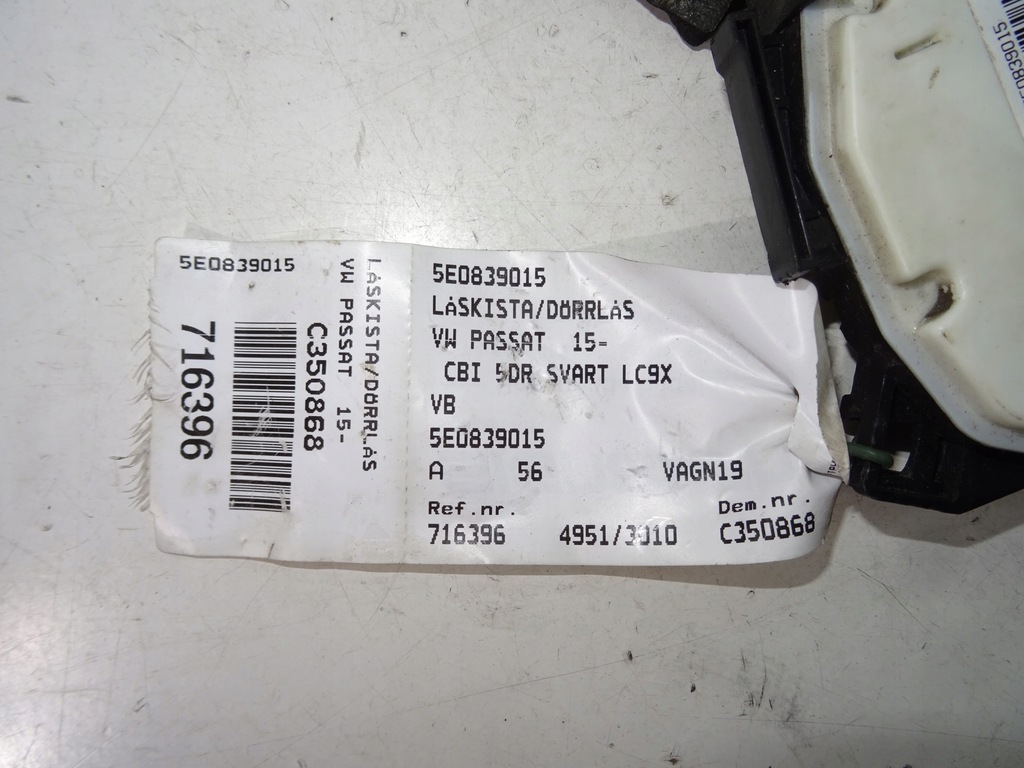 VW PASSAT BLOCARE UȘĂ SPATE STÂNGA 5E0839015 Product image