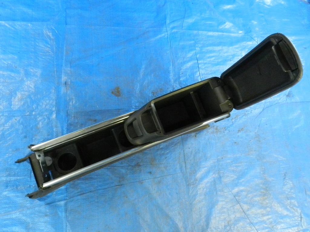 OPEL-PARTS Meriva B Cutie de depozitare șină pentru cotieră Product image
