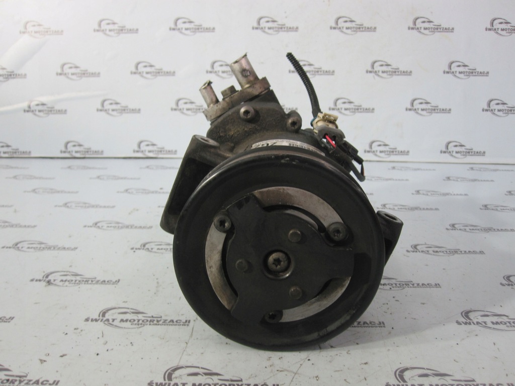 Opel Astra J 1.6 VVT 113km 10r Compresor de aer condiționat 401351739 13250604 Product image