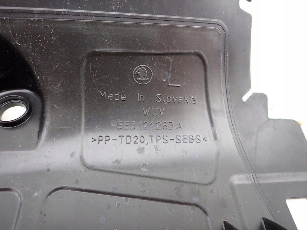SKODA OCTAVIA IV 19- ADMISIE DE AER VOLAN Product image