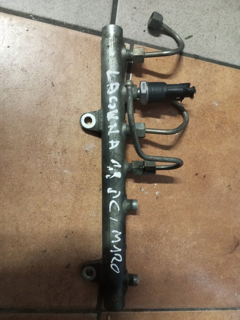 Renault OE 0445214015 șină injector Product image