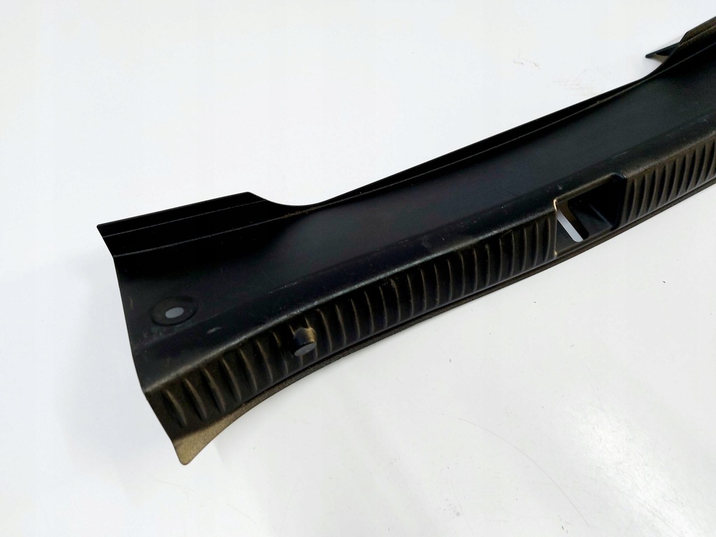 MERCEDES CLASA C W205 16 ani Husa, husa centura de siguranta spate, sedan A2056908204 Product image