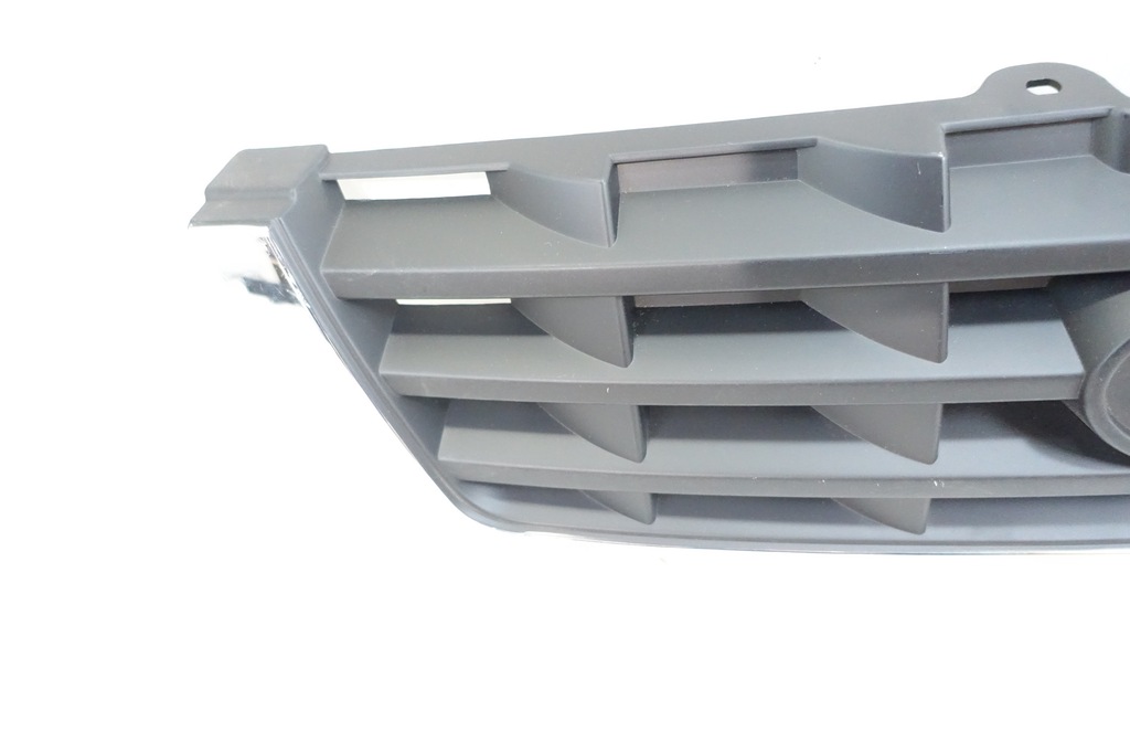 Hyundai Accent II 8636025620 Grătar de radiator Product image