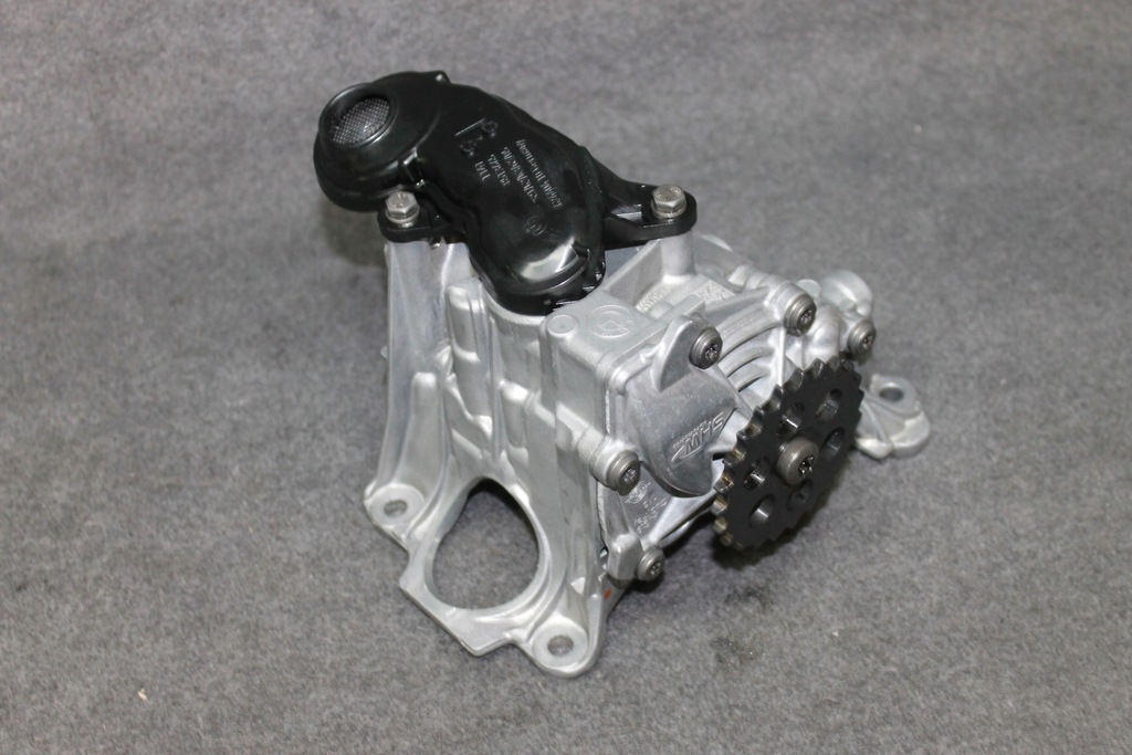 BMW MINI F56 F60 F40 F45 G30 G05 1.8D 2.0D 2.5D B47D20B B47C20B POMPA ULEI Product image