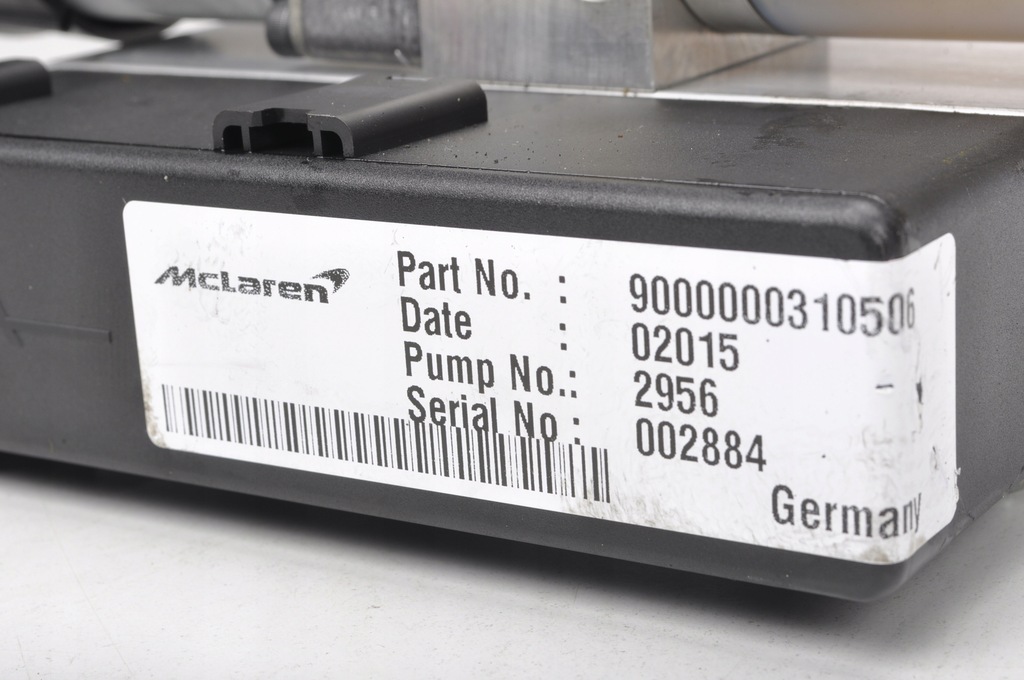 MCLAREN 650S POMPA DE ACȚIONARE ACOPERIȘ HB71565-002 Product image