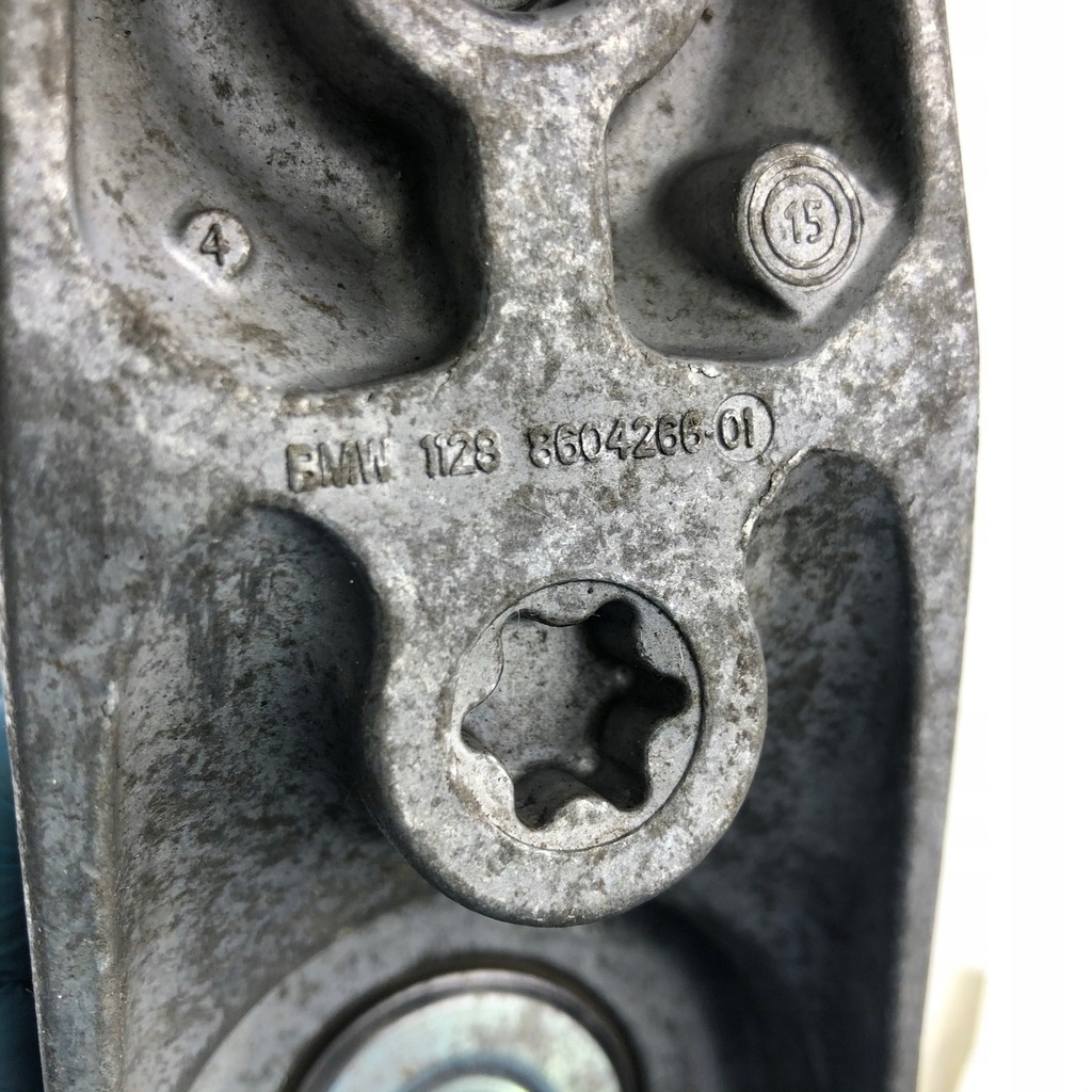 BMW F30 F32 F36 N55B30A CUREA DE TENSIONARE CU ROLE Product image