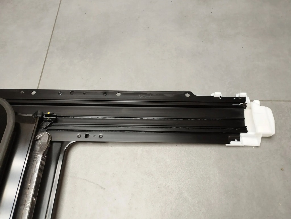 Trapa Audi A5 Sportback 8TA 8T8877041E Product image