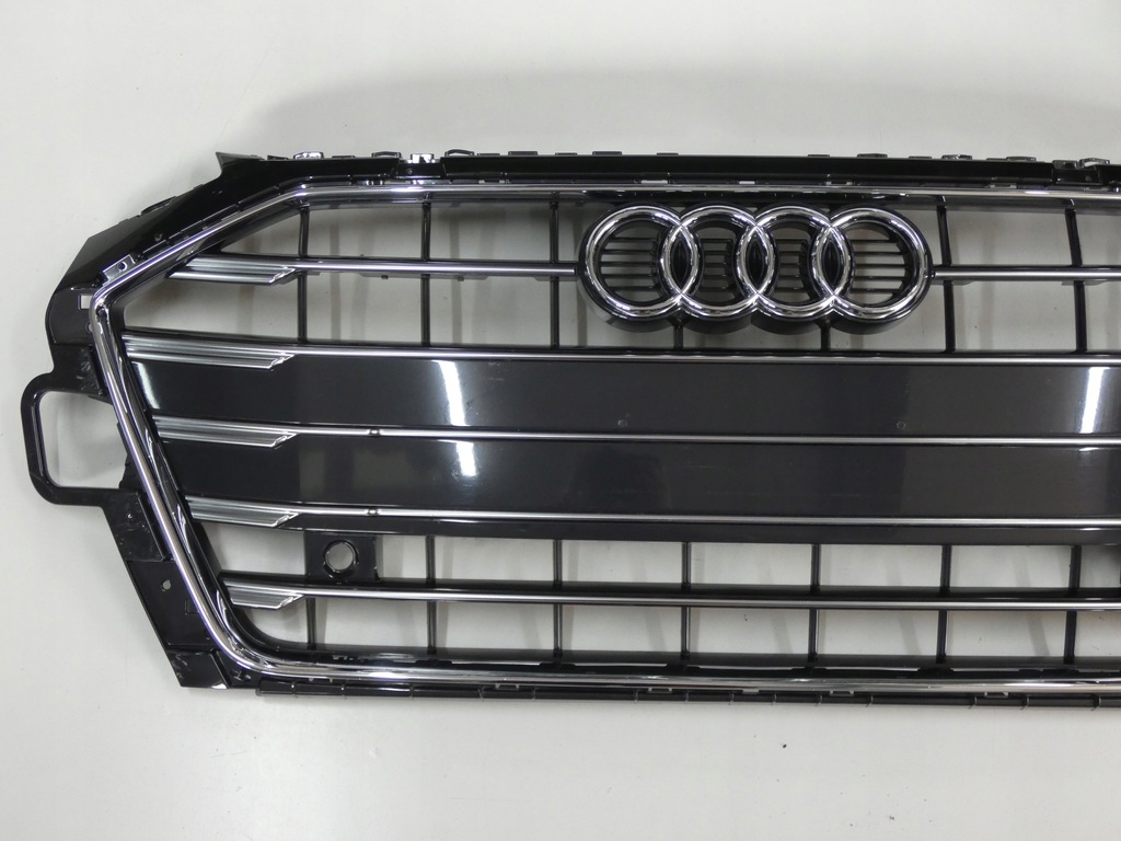 Grătar artificial AUDI A4 8W lift Product image