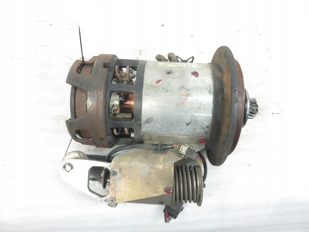 JUNGHEINRICH ETV MOTOR ELECTRIC 14 GE F13-05 JULI 68003920 Product image