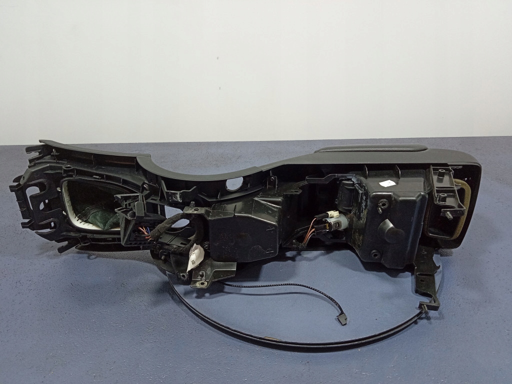 SAAB 9-3 II COTIERA CENTRAL TUNEL 12790310 Product image