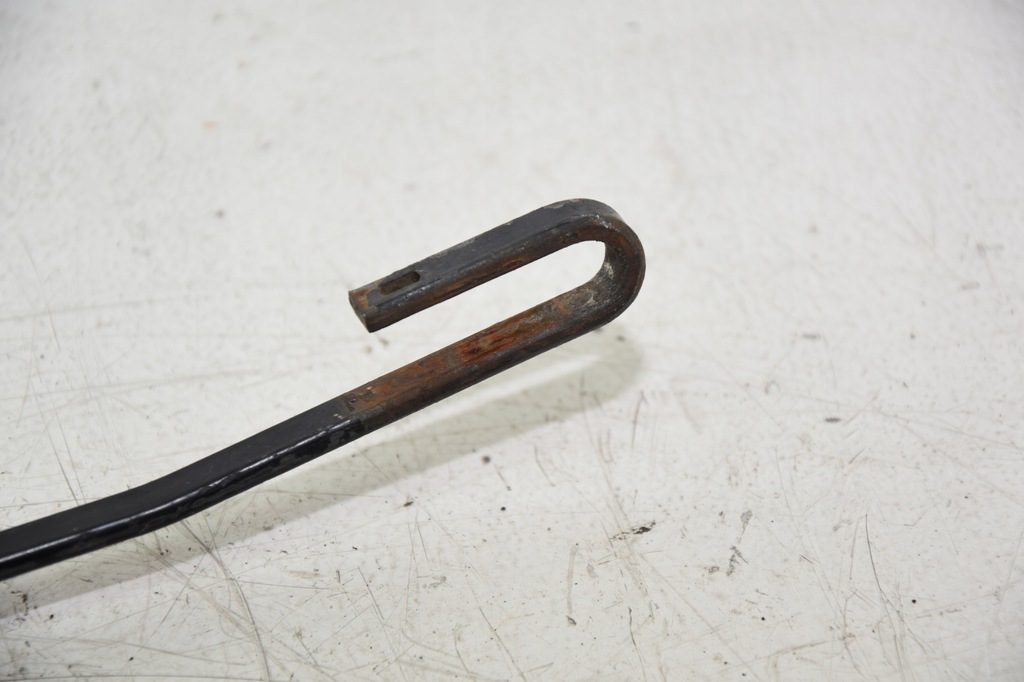 BMW E38 BRAT STERGATOR DREAPTA 8352020 Product image