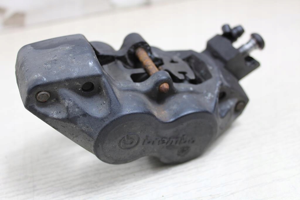 BMW R1200 S K29 ETRIER DE FRANA STANGA FATA Product image