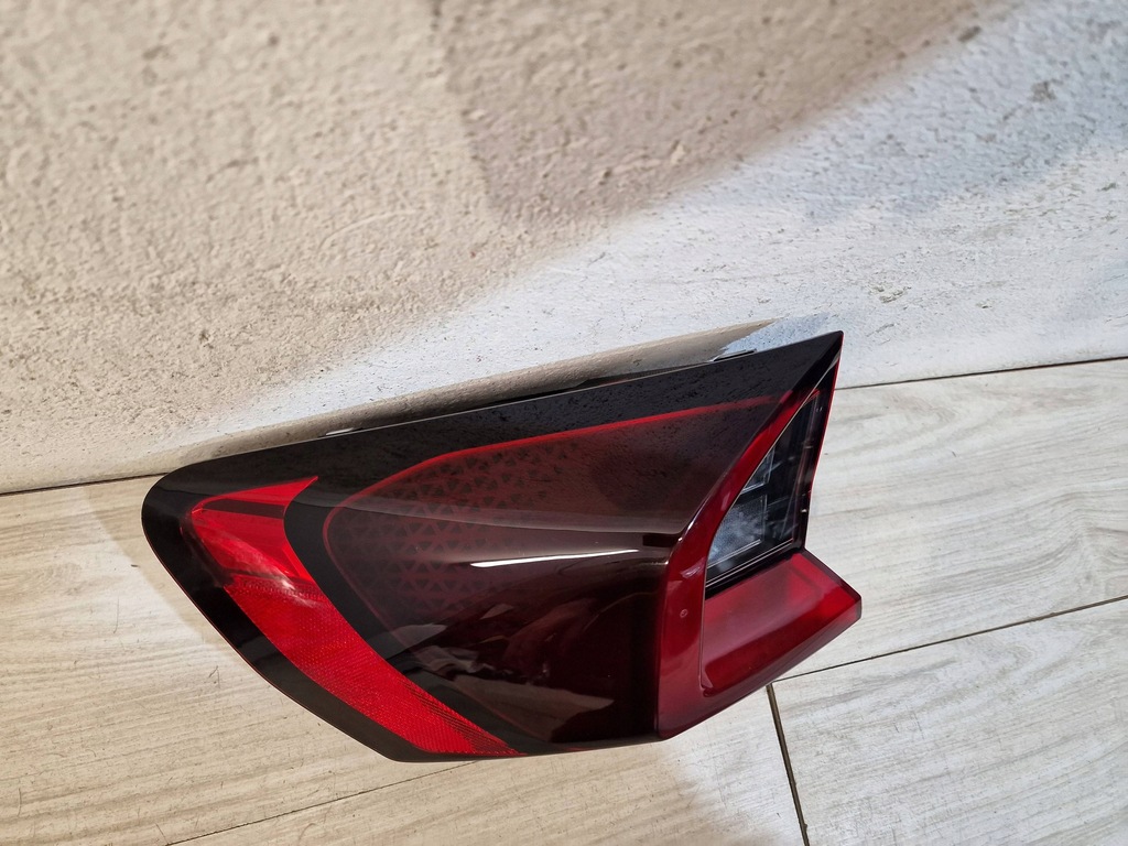 LAMPĂ SPATE STÂNGA ÎN APARĂ ECE EUROPA HIGH BMW U11 X1 9465351 Product image