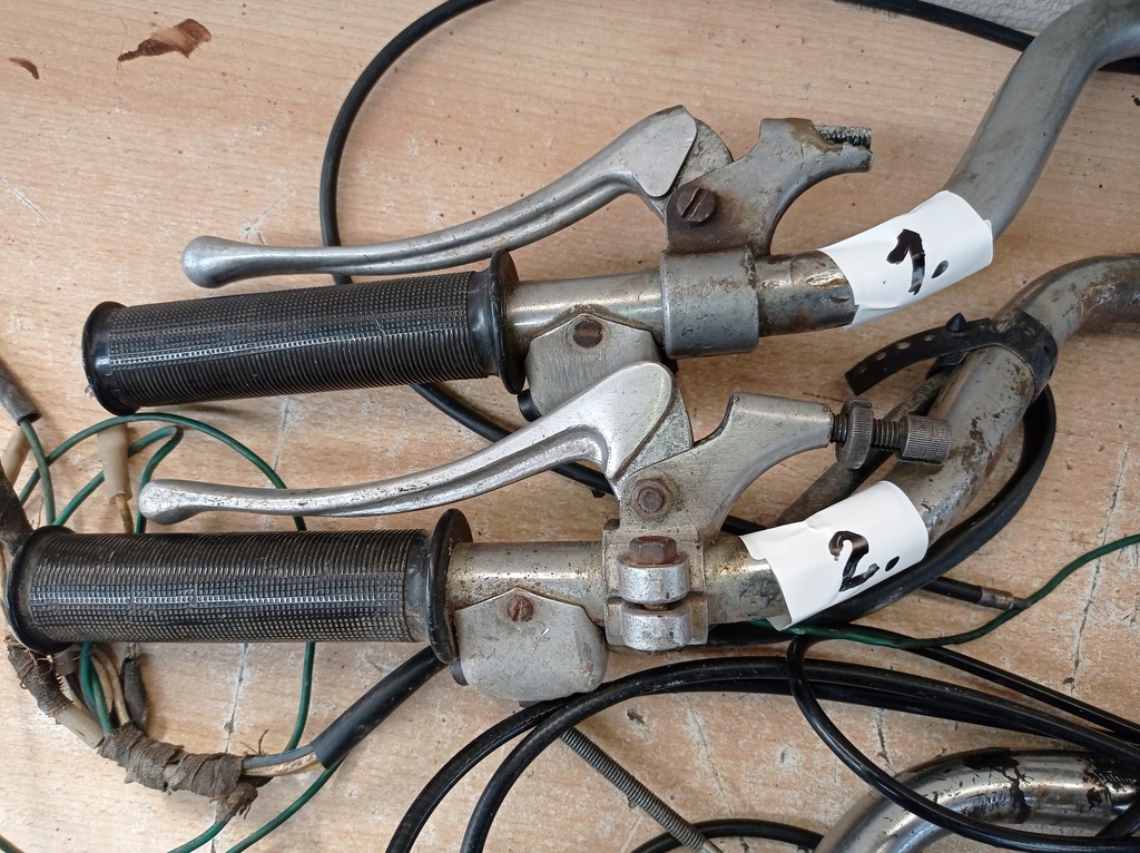 WSK - Păsări - Lelek - volan cu mânere de ușă - 4 bucăți (1,2,3,4) Product image